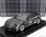 Spark-model Porsche 911 992 Coupe N 74 50th Anniversary 2023 - Con Vetrina - S vitrínou 1:18 Green Aventurine