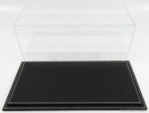 Atlantic Vetrina display box Maranello Base In Pelle Nera - Leather Base Black - Lungh.lenght Cm 32.5 X Largh.width Cm 16.5 X Alt.height Cm 12.5 (altezza Interna 11.5 Cm ) 1:18 Plastový Displej