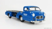 Werk83 Mercedes Benz Truck Racing Car Transporter Rennabteilung 1955 1:18 Modrá