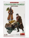 Miniart Figures Chandlers Family Refugees 1:35 /