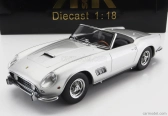 Ferrari 250gt California Spider s pevnou strechou 1960 v mierke 1:18 strieborná
