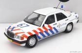 Triple9 Mercedes benz 190e (w201) N 67 Police Dutch 1993 1:18 Bílá Modrá Červená