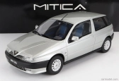 Mitica Alfa romeo 145 1995 1:18 Strieborná