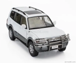 Sun-star Mitsubishi Pajero 3.5l V6 V73 2006 1:18 Bílá Šedá