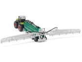 SIKU Farmer – Claas Xerion traktor s cisternou 1:87