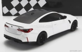 Minichamps BMW radu 4 M4 (g82) 2020 1:18 biela čierna