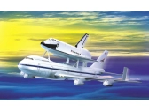 Academy raketoplán s lietadlom Boeing 747 (1:288)