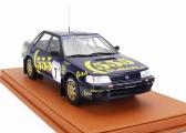 Topmarques Subaru Legacy Rs N 7 Winner Rally New Zealand 1993 Colin Mcrae - Derek Ringer - Con Vetrina - With Showcase 1:18 Modrá Žlutá