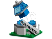 LEGO Minecraft - Balón v podobe ďatľa a útok na dedinu