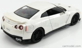 Bburago Nissan Gt-r (r35) Coupe 2017 1:24 biela perla