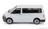 Hongwell Volkswagen T5 Minibus 2010 1:43 biely