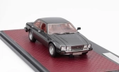 Matrix scale models De tomaso Deauville 2-series 1983 1:43 Grey Met