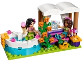 LEGO Friends - Letní bazén v městečku Heartlake