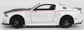 Maisto Ford USA Mustang Coupe Street Racer 2014 1:24 bielo-čierna
