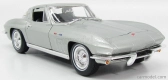 Maisto Chevrolet Corvette Coupe 2-dverový 1965 1:18 Strieborný