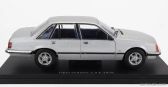 Edicola Opel Senator 3.0 1978 1:24 strieborná