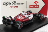 Bburago Alfa romeo F1 C42 Team Orlen Racing N 77 1:43, červená