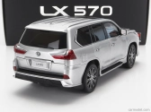 LCD model Lexus Lx570 2022 1:18 strieborný