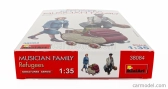 Miniart Figúrky Utečenci Muzikantská rodina 1:35 /