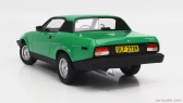 Modely v mierke Cult-scale Triumph Tr7 Coupe 1979 1:18 Java Green