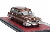 Modely v mierke Matrix Cadillac Superior Ambulance 1951 1:43 Brown Met