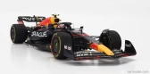 Minichamps Red bull F1 Rb18 Team Oracle Red Bull Racing N 11 1:18, tmavě modrá