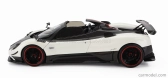 Almost-real Pagani Zonda 5 Cinque Roadster 2009 1:18 Bílý Černý Uhlík