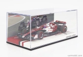 Minichamps Alfa romeo F1 C42 Team Orlen Racing N 77 1:43, bíločervená