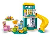 LEGO Bluey - Bluey, Chloe a zábava na ihrisku