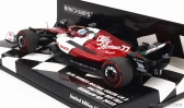 Minichamps Alfa romeo F1 C42 Team Orlen Racing N 77 1:43, bíločervená