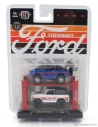 M2-machines Ford usa 2x Bronco 1966 - Garážový set Officina - Ponte Sollevatore Auto - Four Post Lift 1:64 White Blue