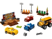LEGO Juniors - Závod Thunder Hollow Crazy 8
